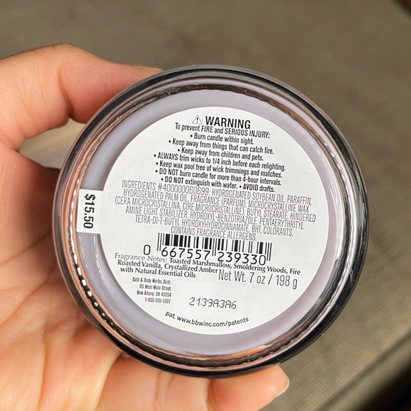 NWT Bath & Body Works Single Wick Candle MARSHMALLOW FIRESIDE - Picture 3 of 4